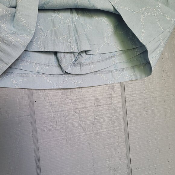 Attyre Petite Ladies Embroidered Tennis-Golf Skort. Size 6P - Picture 5 of 5